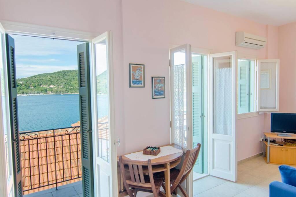 Apartmán Amalia Sea View House Ithaka Exteriér fotografie